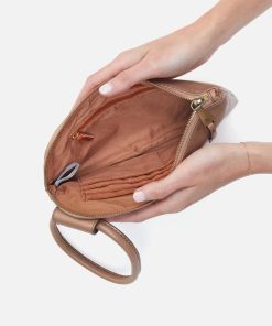 Foundryhome.shop1a0a62d8f0 3