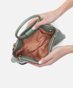 Foundryhome.shope184c4f3eb 3