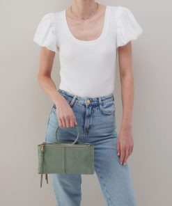 Foundryhome.shope184c4f3eb 4