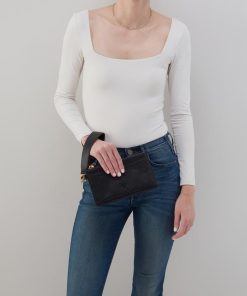 Foundryhome.shopfae9ea7e2f 2